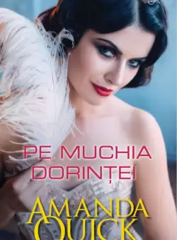 Pe muchia dorintei